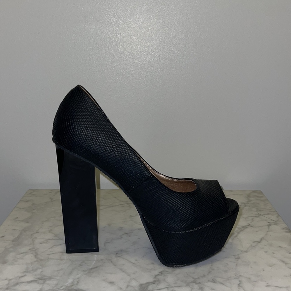 Qupid Open Peep Toe Block Heel Platform Heel - Bl… - image 2